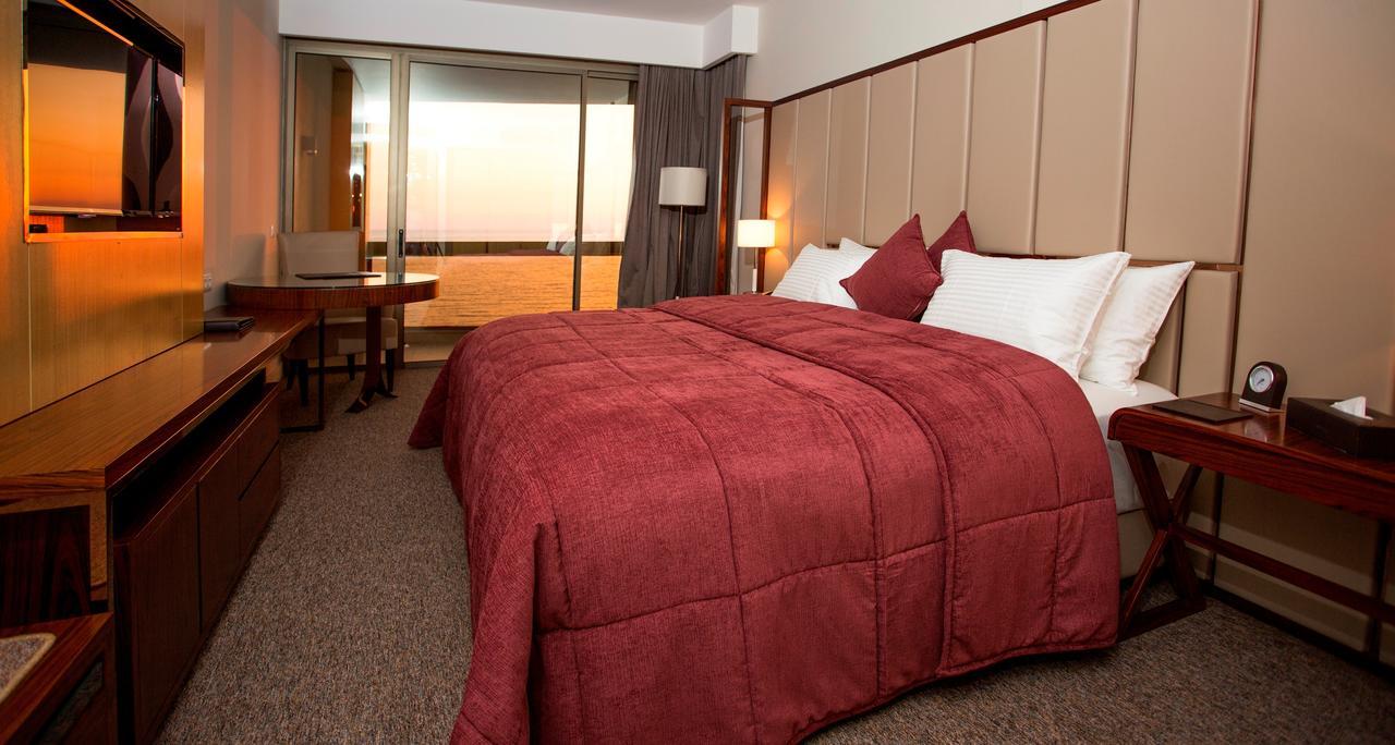 The Rooms Boutique Hotel Džunija Exteriér fotografie