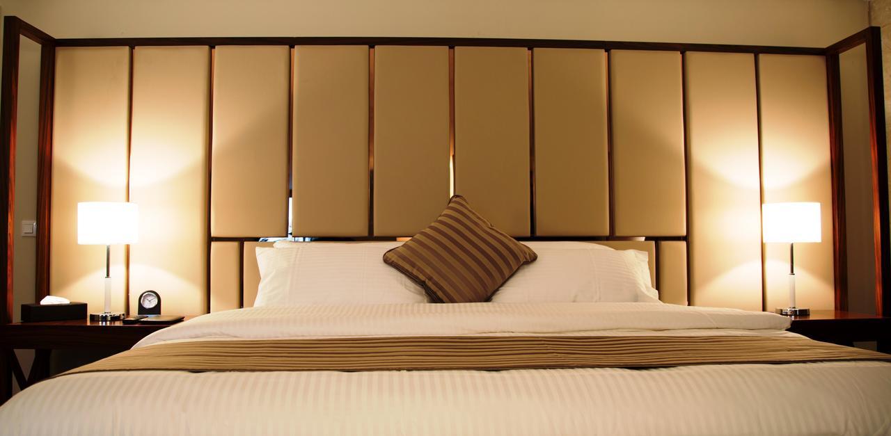 The Rooms Boutique Hotel Džunija Exteriér fotografie